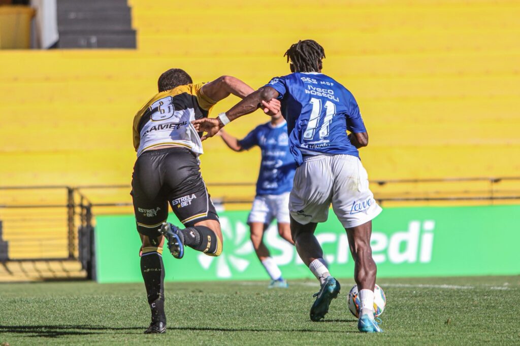Caravaggio se despede da Copa SC